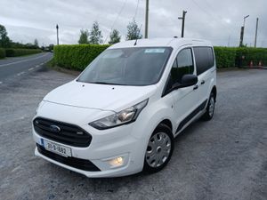 Ford Transit connect 2021 super clean van - Image 3