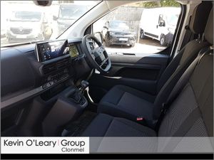 Opel Vivaro Komfort 2900 K4 L2H1 1.5D 120PS MY26 - Image 4