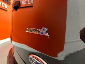 Ford Transit MOTION R BESPOKE Custom 320 AUTO - Image 4