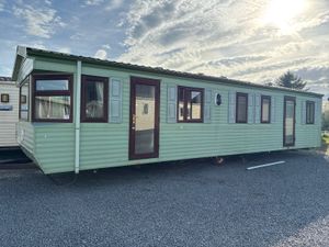 AFFORDABLE WINTER PACK 37X12X3BED - Image 2