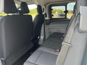 Ford Transit Custom LIMITED - Image 4