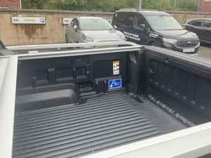 Ford Ranger 2.3 EcoBoost 11.8kWh Wildtrak Pickup D - Image 4