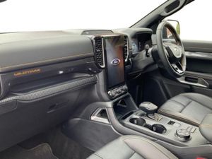 Ford Ranger 2.3 EcoBoost 11.8kWh Wildtrak Pickup D - Image 3