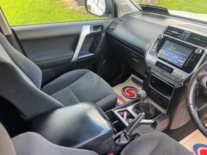 Toyota Land Cruiser 2019 LWB Inc vat - Image 4