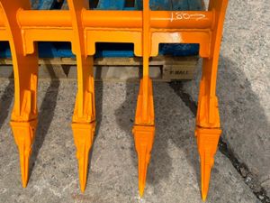 UNUSED 48" LAWN / STONE RAKE.....45mm....1945-2. - Image 4
