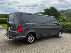 2023 Volkswagen Transporter Highline LWB 150bhp - Image 4