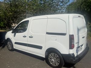 Citroen Berlingo 2016 3 Seater INCLUDES VAT - Image 4