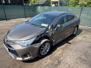 2017 Toyota Avensis   Diesel - Image 2