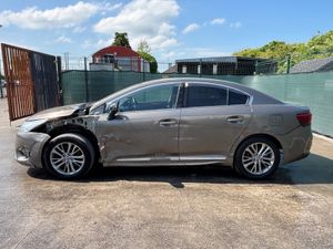2017 Toyota Avensis   Diesel - Image 4