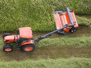 Kubota DMC8032 10ft Trailed Mower 0% ENDS SOON - Image 2