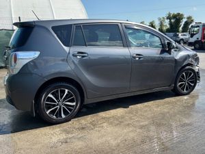 2018 Toyota Verso 7 seater Diesel - Image 3