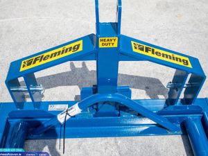New Fleming Bale Lifters - Image 3