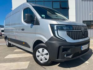 Renault Master LM35 Advance 170Bhp Automatic - Image 2