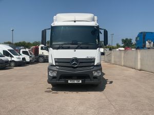 2018 (18) MERCEDES-BENZ ACTROS 2532 6x2 Fridge - Image 2