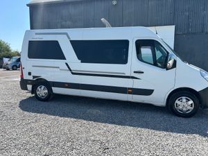Renault Master 2014 campervan - Image 3