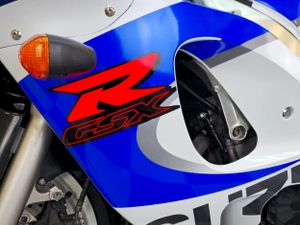 2000 Suzuki GSX-R 600 Srad - Image 3