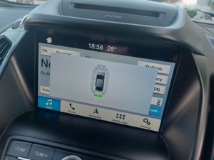 FORD KUGA 192' 2 LTR - 4 WHEEL DRIVE - Image 2
