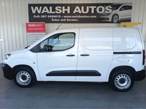 Peugeot Partner PROFESSIONAL PLUS 1.5 BLUE HDI - Image 4