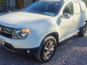 2017 Dacia Duster 4X4 - Image 2