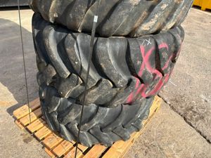 22.5 PART WORN DUMPER / TRAILER TYRES...1840t. - Image 4