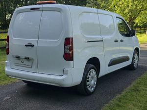 Vauxhall Combo 2300 1.5 SPORTIVE LWB NO VAT H SPEC - Image 4