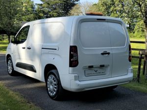 Vauxhall Combo 2300 1.5 SPORTIVE LWB NO VAT H SPEC - Image 3