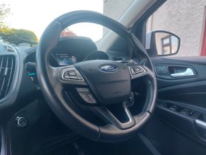 FORD KUGA 192' 2 LTR - 4 WHEEL DRIVE - Image 4