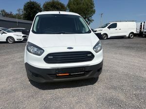 Ford Transit Courier - Image 3