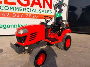 KUBOTA BX2350 COMPACT LAWNMOWER TRACTOR - Image 4