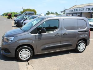 2020 Vauxhall Combo 2000 L1 Sportive - Image 3