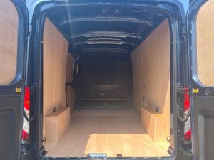 Ford Transit LIMITED - Image 4