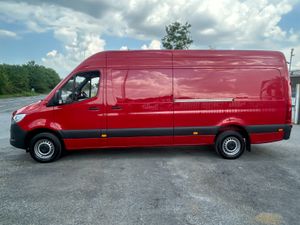 2022 Sprinter ** LOW Mileage ** - Image 4