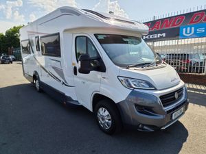Rollerteam Autoroller 6 berth Luxury Motorhome - Image 3