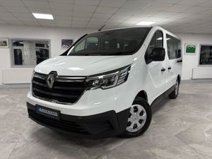 2024 Renault Traffic Business 9 Sester - Image 2