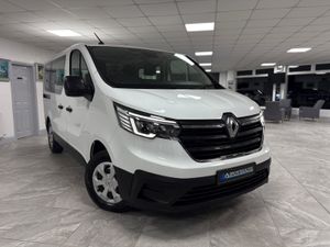 2024 Renault Traffic Business 9 Sester - Image 4