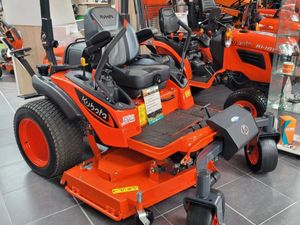 New Kubota ZD1211 Zero Turn lawnmower - Image 2