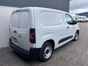 2023 Opel Combo ‘Only 68kms - Image 4
