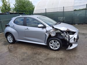 231 Toyota Yaris  Hybrid   Automatic - Image 2