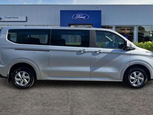 Ford Tourneo Custom ZETEC - Image 3