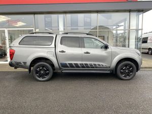 Nissan Navara SPECIAL EDITION Double Cab Pick Up N - Image 4
