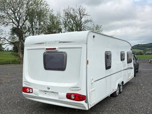 Swift charisma 4 berth fixed bed caravan - Image 3