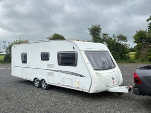 Swift charisma 4 berth fixed bed caravan - Image 2
