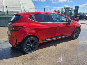 192 Renault Clio  Iconic  1.0 Petrol - Image 4