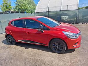 192 Renault Clio  Iconic  1.0 Petrol - Image 2