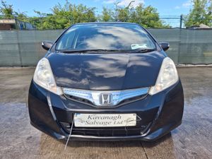 2012 Honda Fit  Hybrid  1.4  Automatic - Image 3