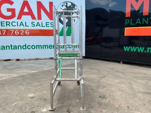 ALUMINIUM  PODIUM ACCESS PLATFORM.....756. - Image 2