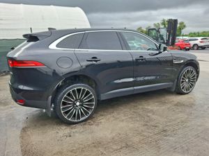 162 jaguar F-Pace prestige Automatic - Image 3