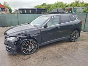 162 jaguar F-Pace prestige Automatic - Image 3