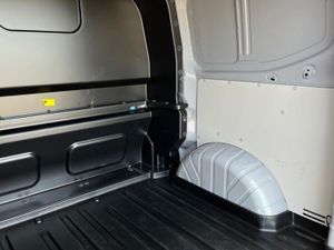 Ford Transit Custom LIMITED - Image 4