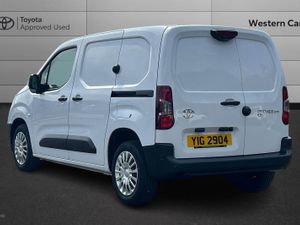 Toyota Proace City 1.5 BlueHDi Icon Short Panel Va - Image 4